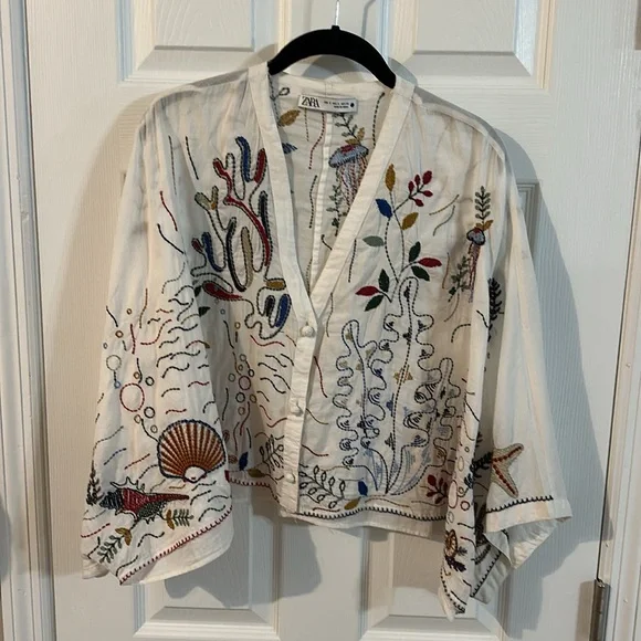 ZARA Embroidered White Kimono with Colorful Sea Life Design - Picture 6 of 14
